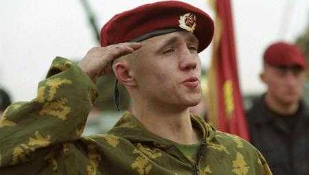 Светлая военная форма в россии какие войска